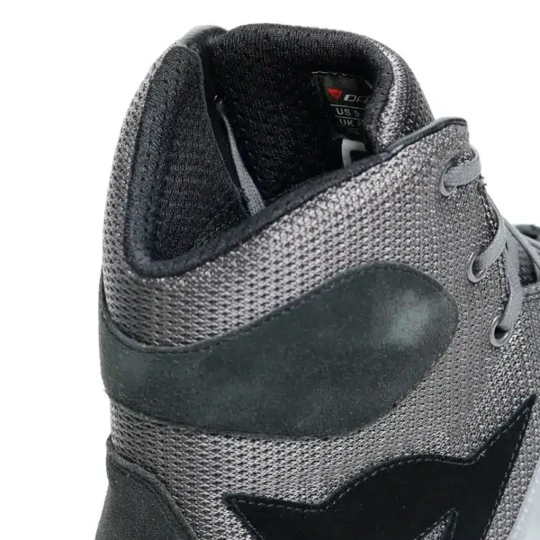 ⁦נעלי רכיבה -שחור\לבן DAINESE BOOTS YORK AIR SHOES⁩ – תמונה ⁦4⁩
